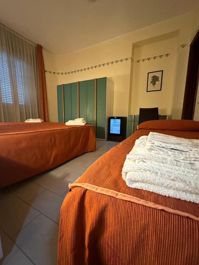 Hotel Atena Cirò Marina Eksteriør billede
