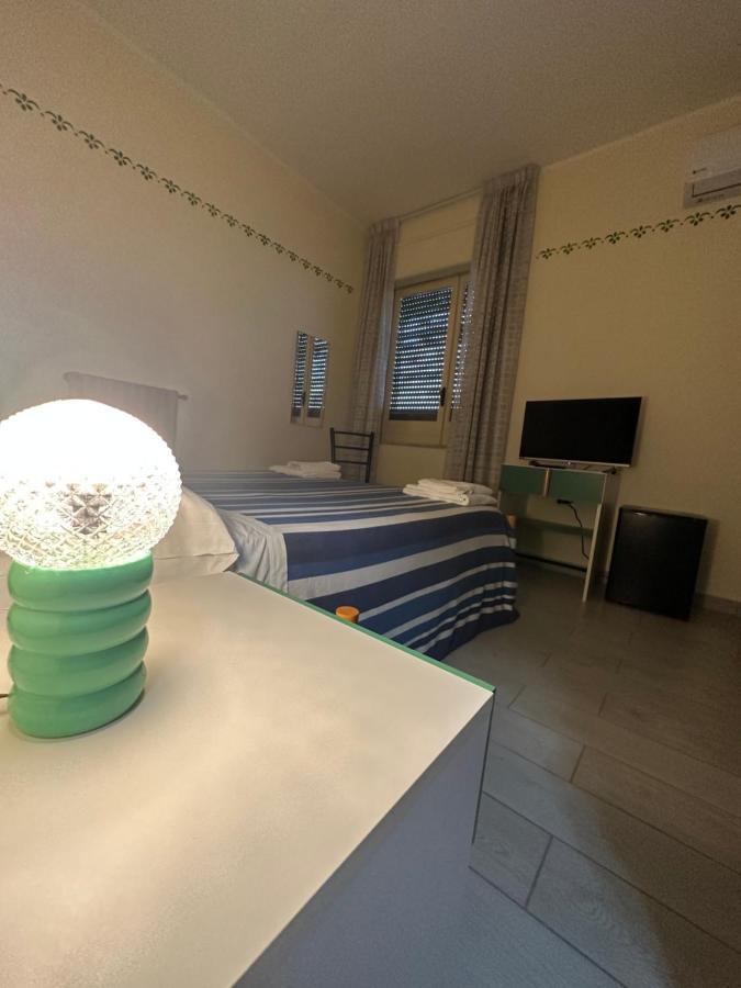 Hotel Atena Cirò Marina Eksteriør billede
