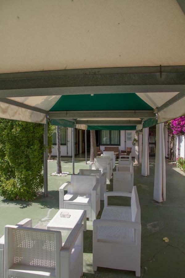 Hotel Atena Cirò Marina Eksteriør billede