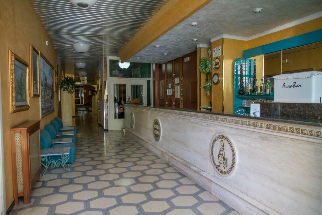 Hotel Atena Cirò Marina Eksteriør billede