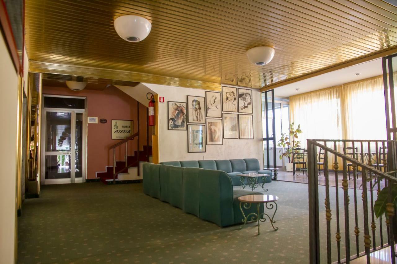 Hotel Atena Cirò Marina Eksteriør billede